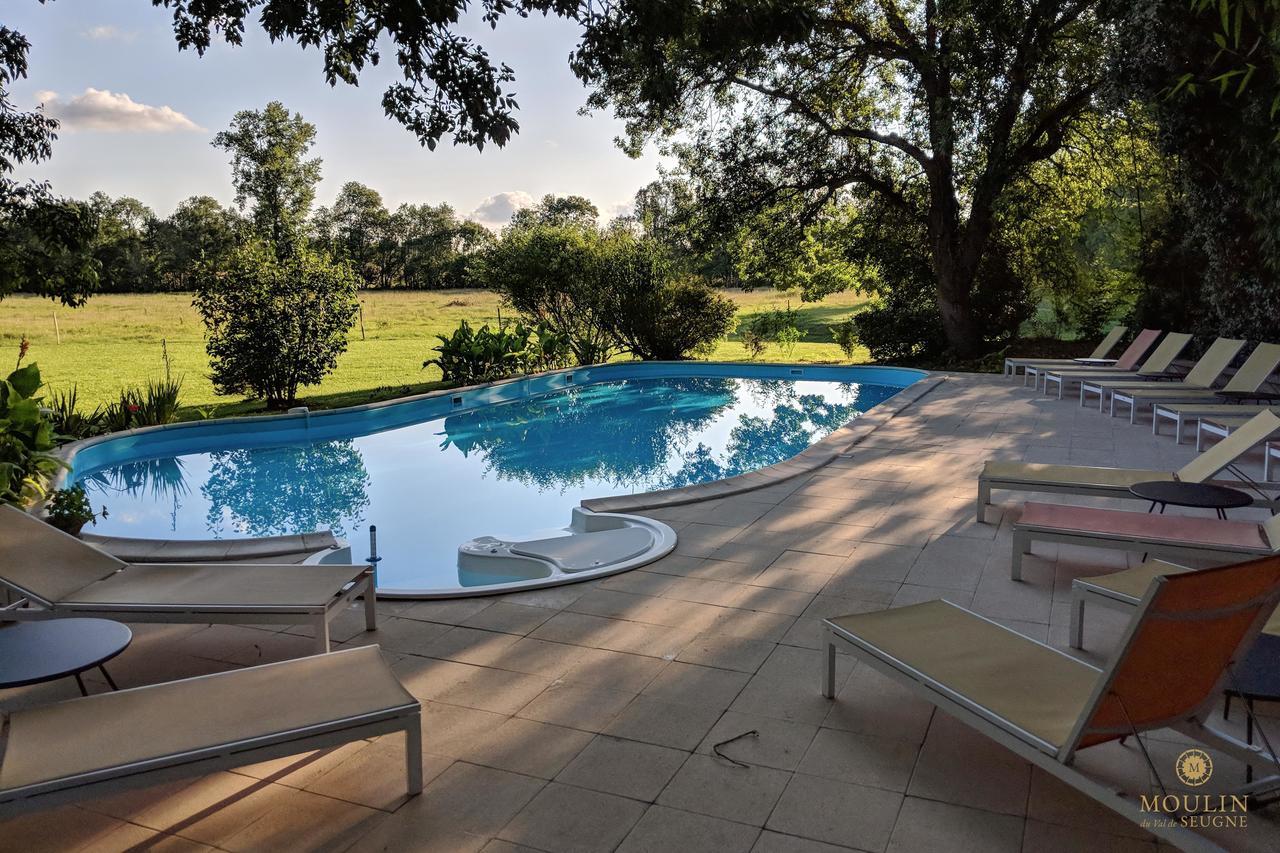 Moulin Du Val De Seugne Hotel 4*